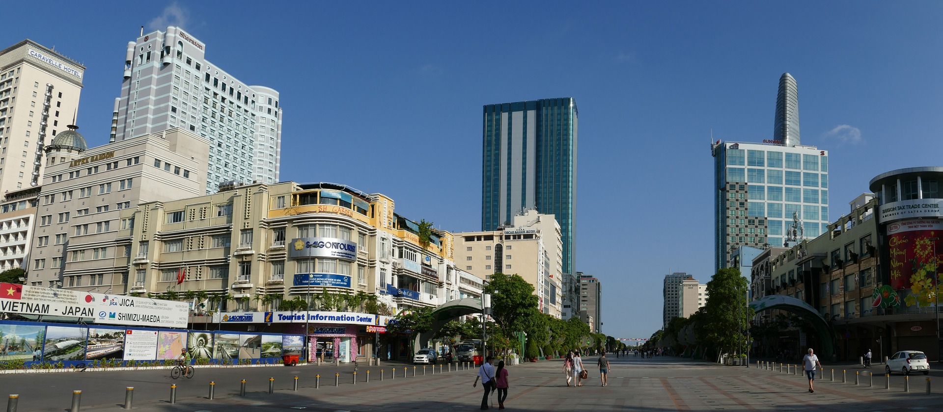 Rue-pietonne-nguyen-hue