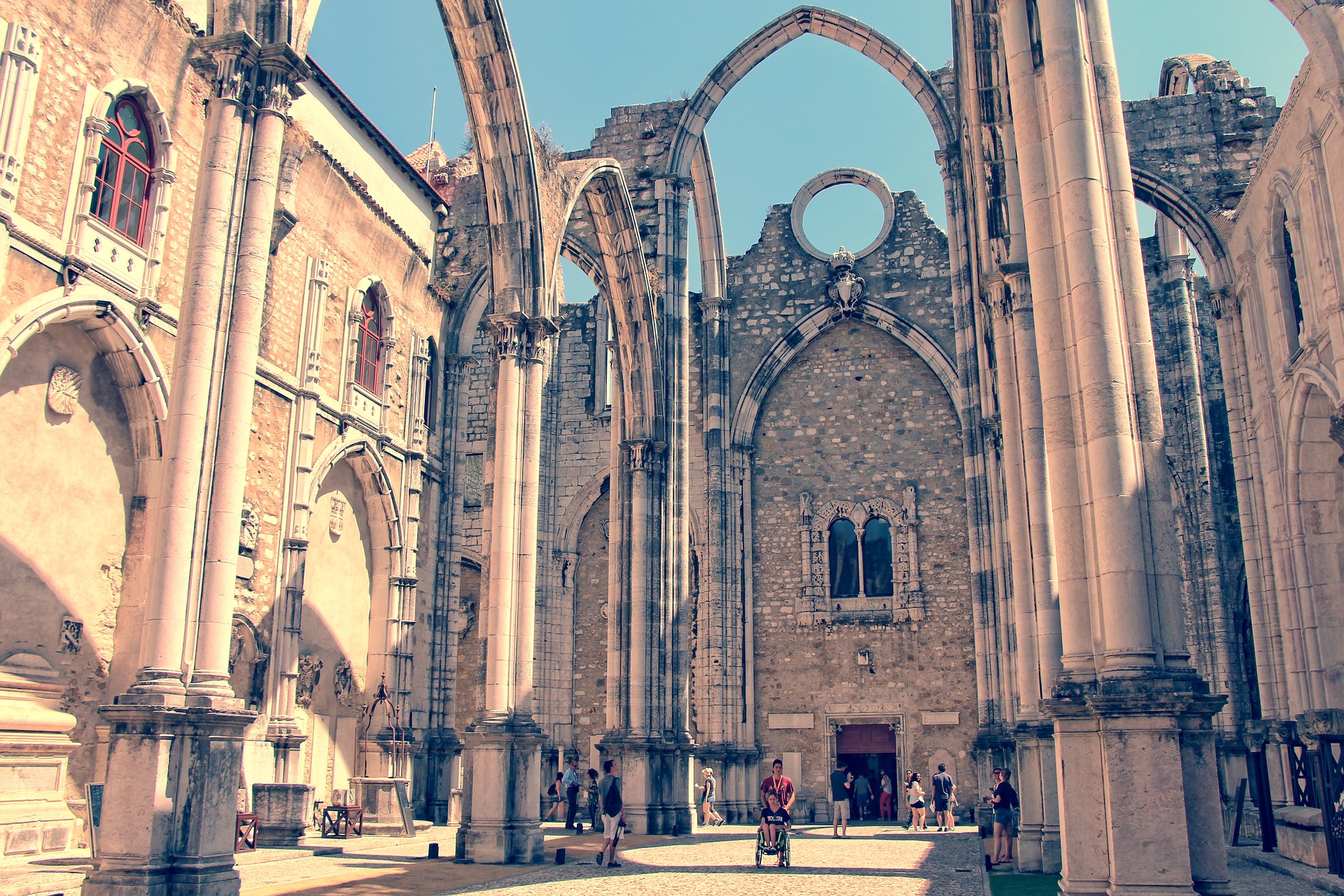 Convento-do-carmo-(lisboa)