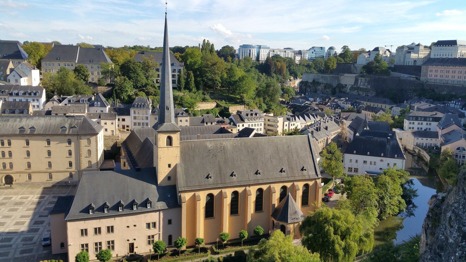 Neumuenster-abbey