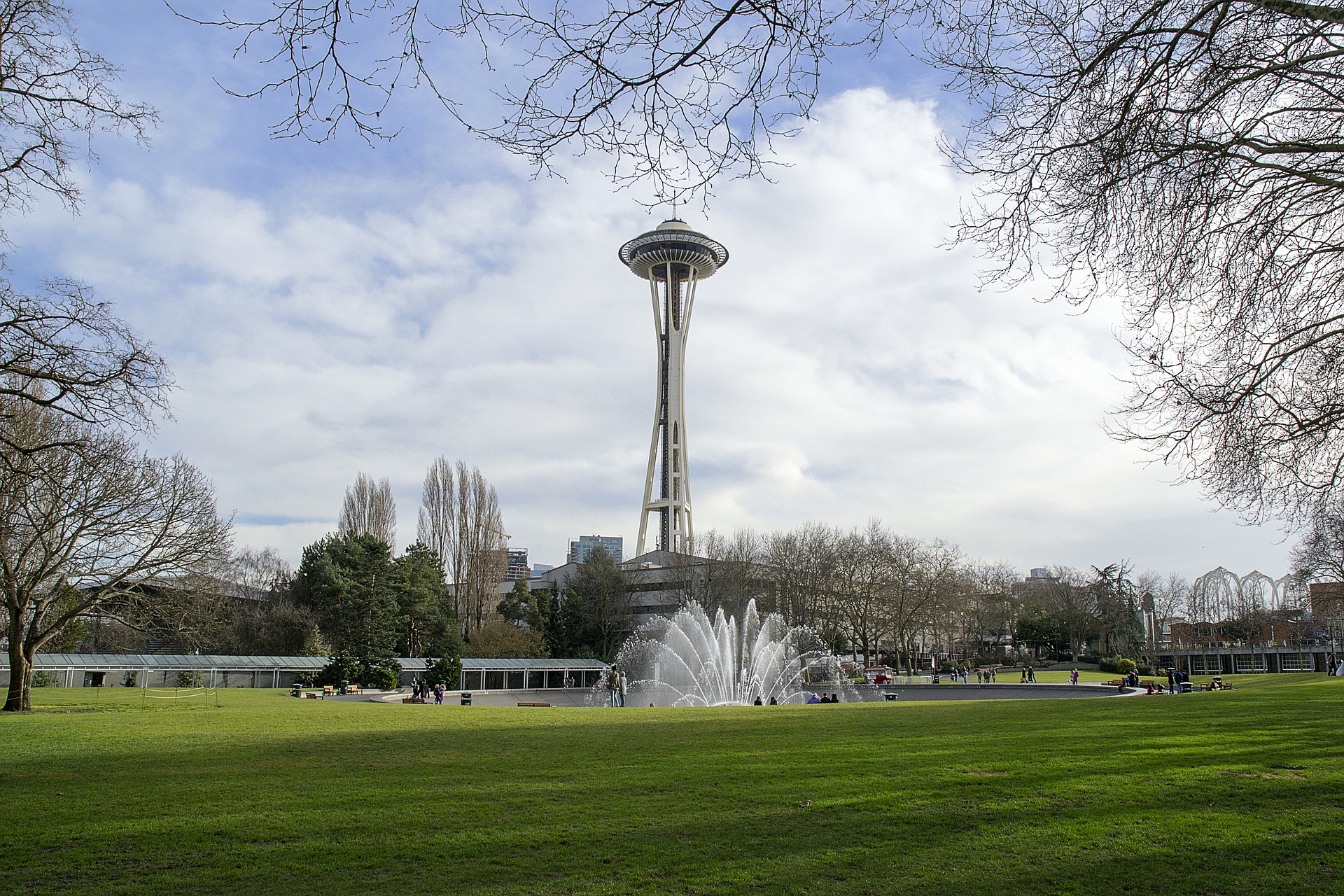 Space-needle